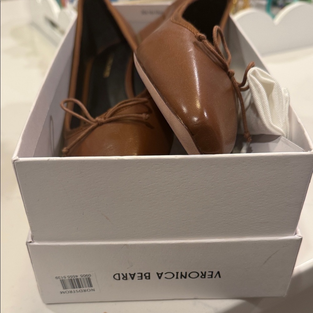 Veronica Beard Vero Brown Leather shoe - Picture 7 of 7